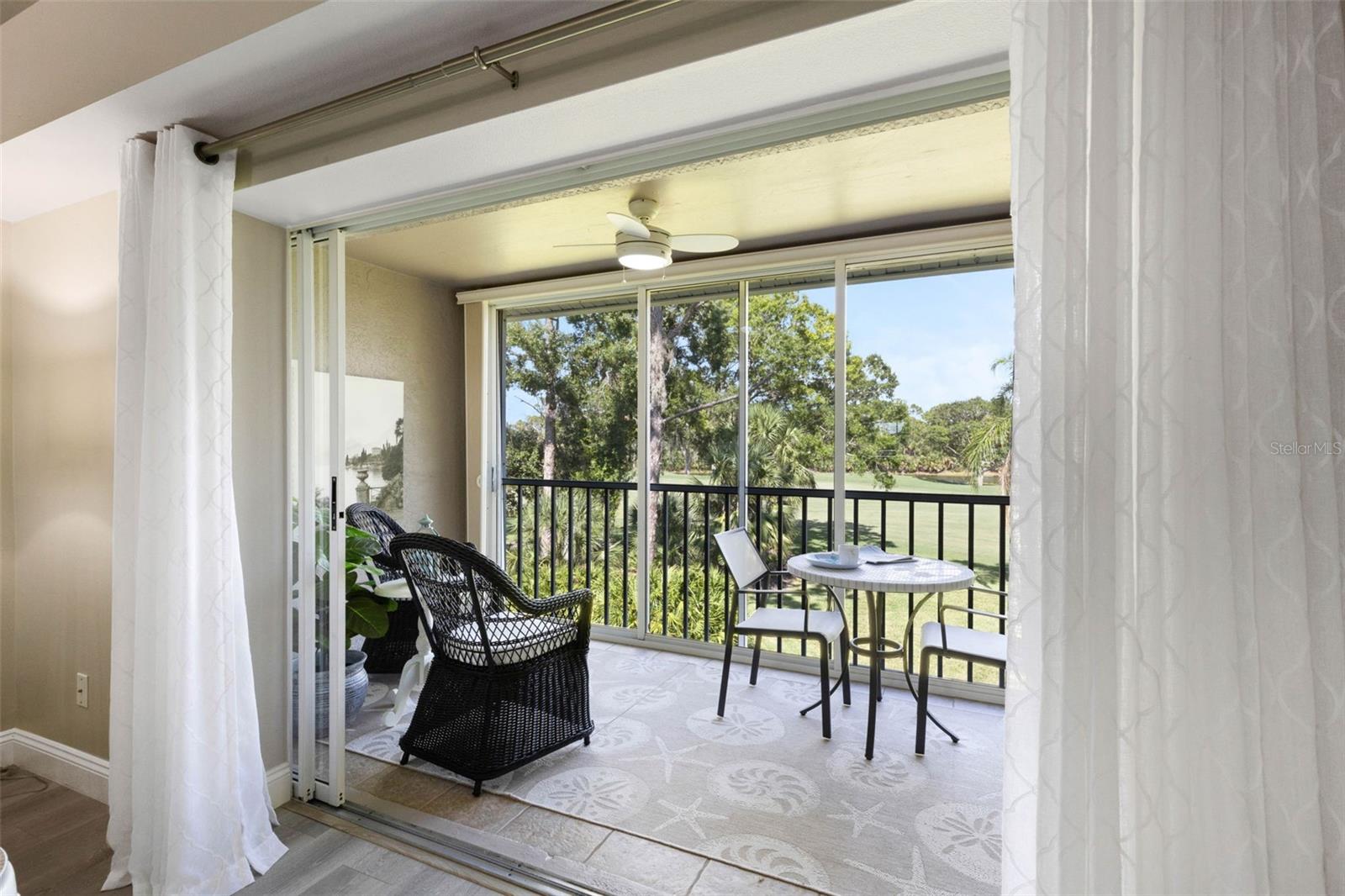 Image 30 of 92 For 8921 Veranda Way 325