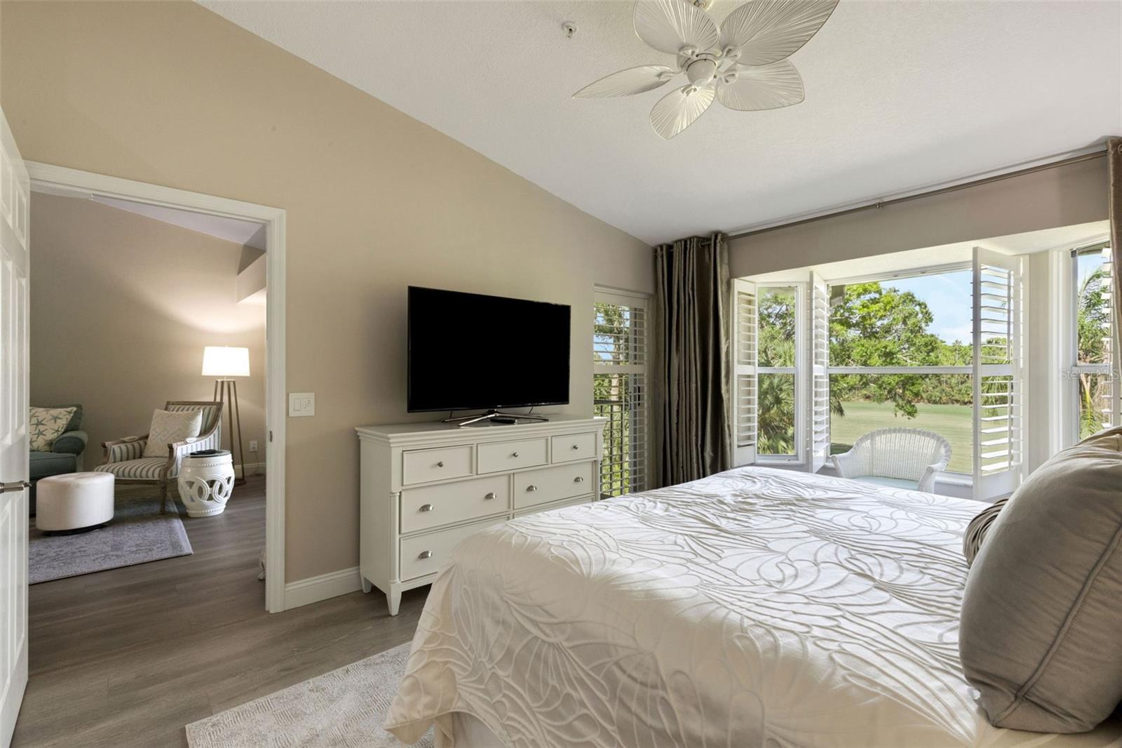 Image 32 of 92 For 8921 Veranda Way 325