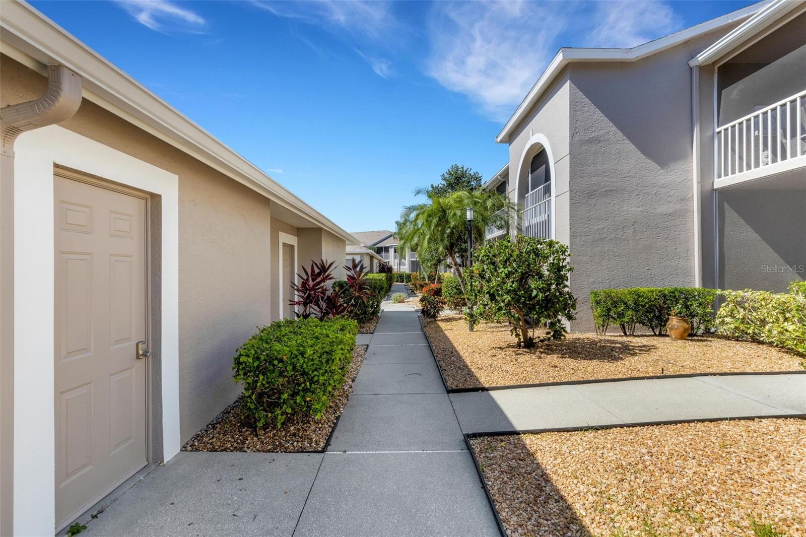 Image 53 of 92 For 8921 Veranda Way 325