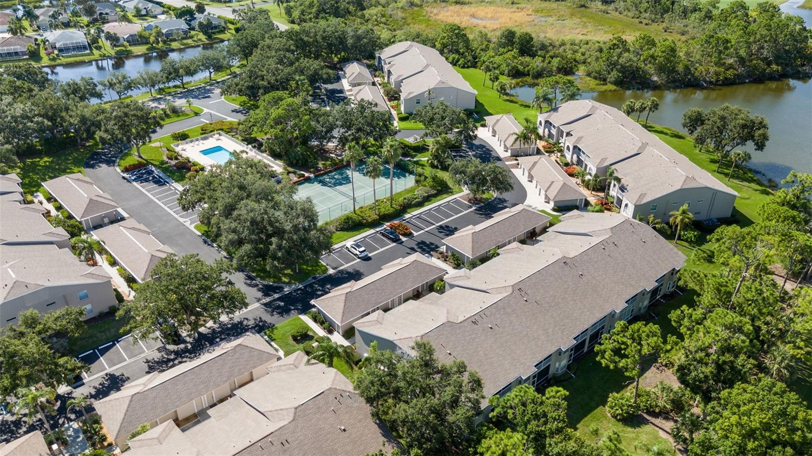 Image 71 of 92 For 8921 Veranda Way 325