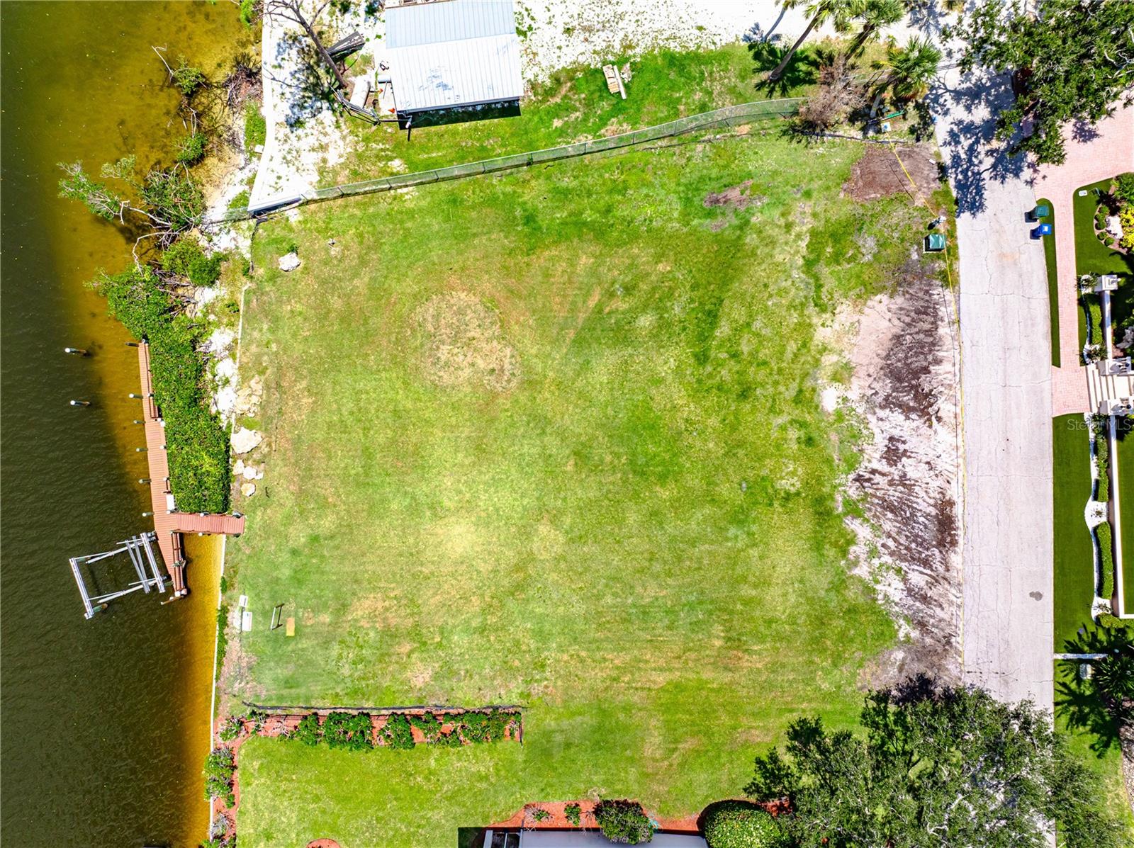 Image 15 of 66 For 473 Anchorage Drive