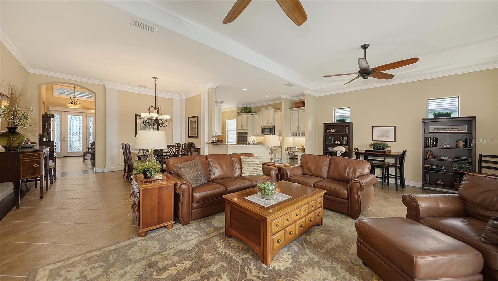 Image 10 of 61 For 7215 San Miguel Cove
