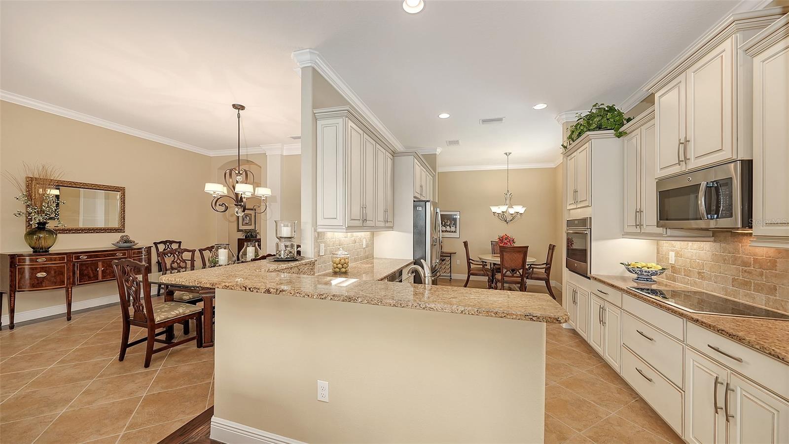 Image 16 of 61 For 7215 San Miguel Cove