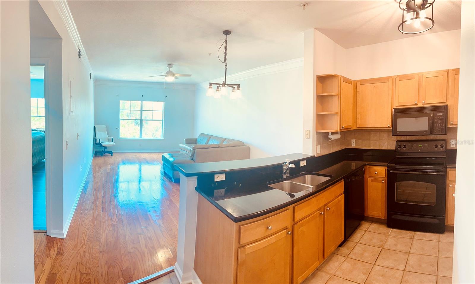 Image 4 of 21 For 4207 Dale Mabry Highway 2309