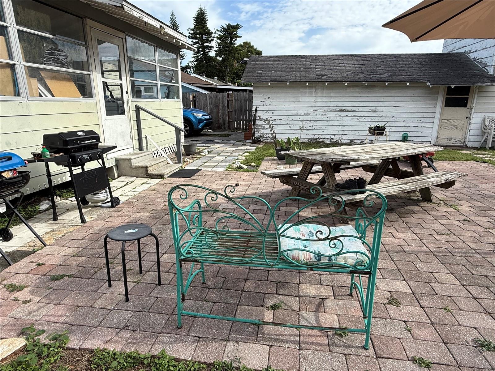 Image 31 of 42 For 1423 16th Street W