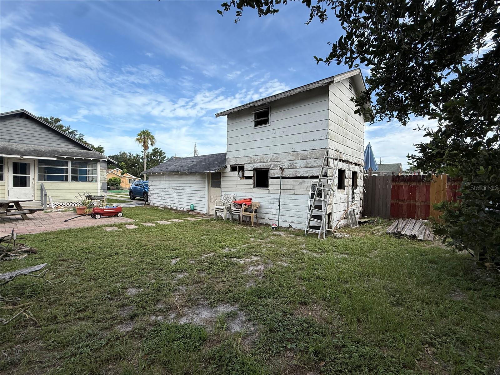 Image 37 of 42 For 1423 16th Street W