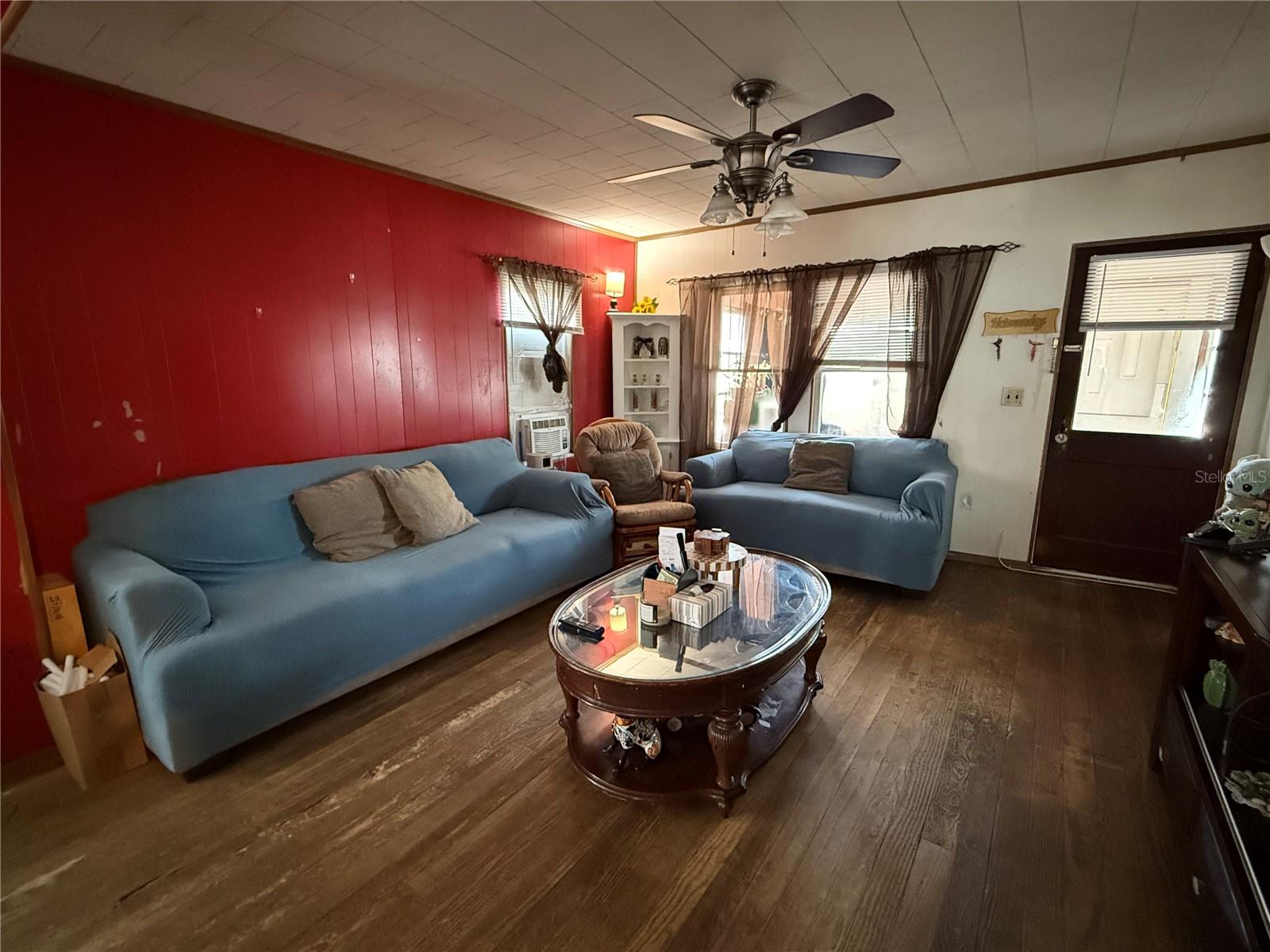 Image 7 of 42 For 1423 16th Street W