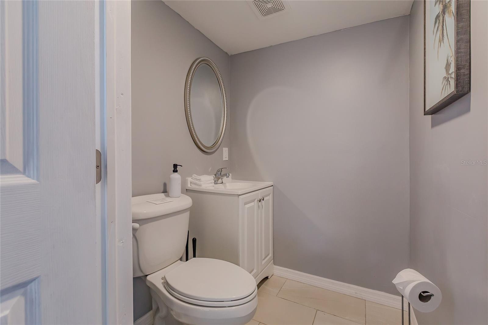 Image 25 of 35 For 1099 Iowa Avenue