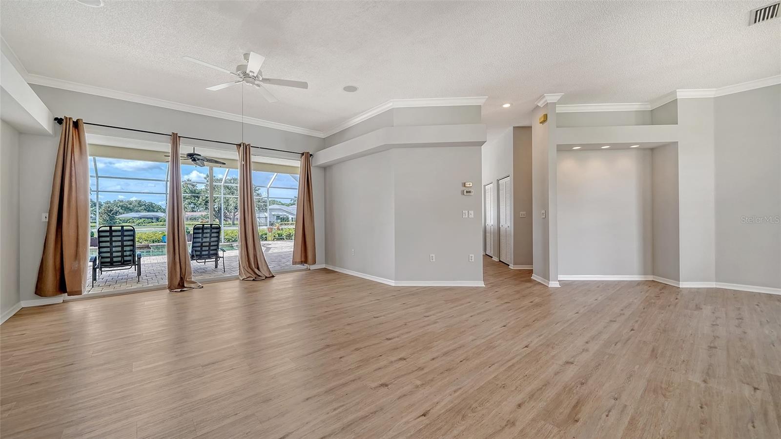 Image 6 of 85 For 4239 Balmoral Way
