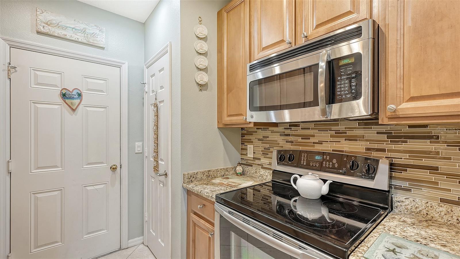 Image 17 of 46 For 7240 Hamilton Road