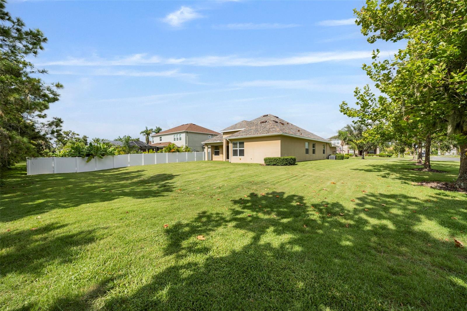 Image 6 of 40 For 5505 72nd Terrace E