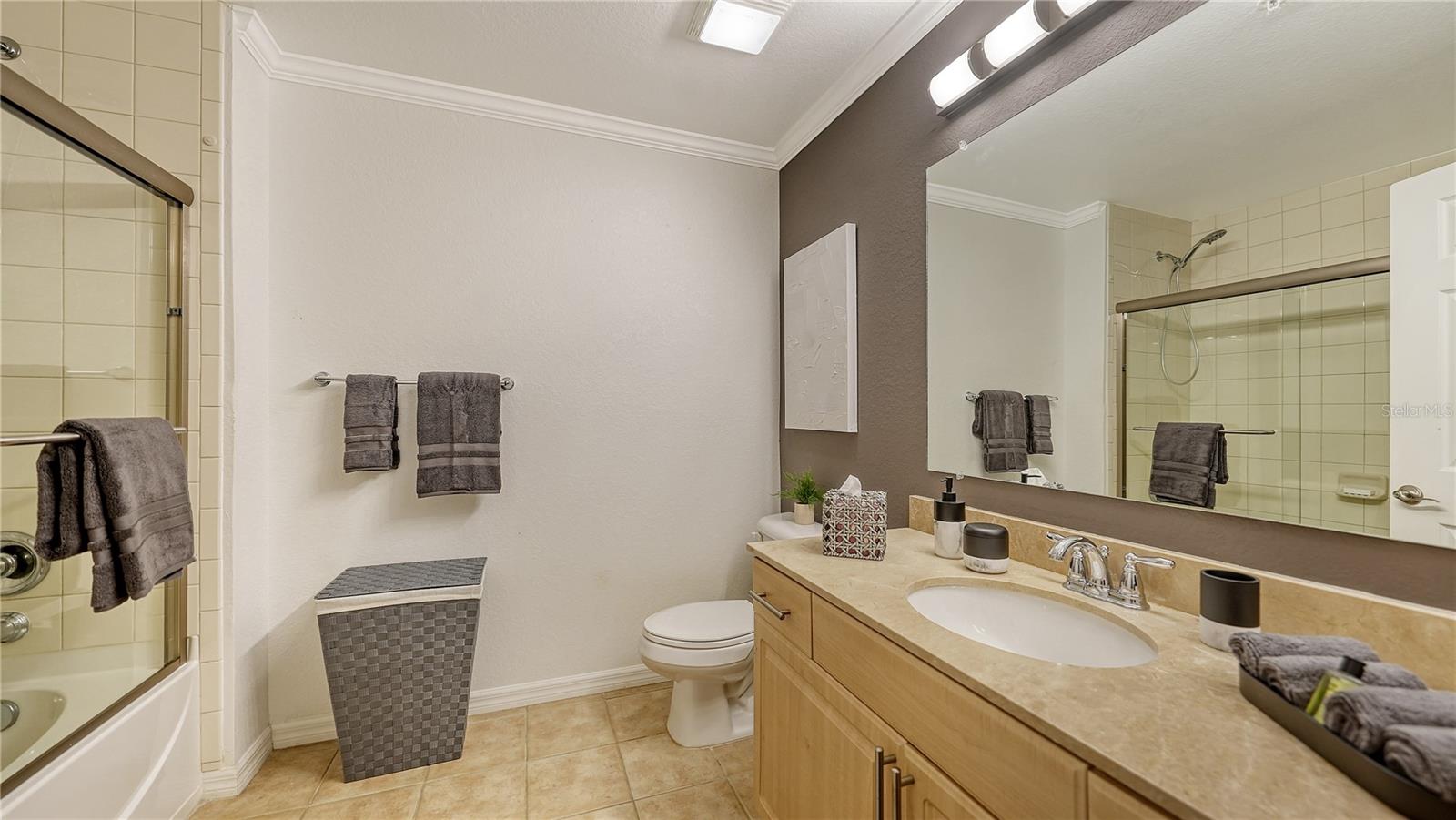 Image 21 of 49 For 1064 Tamiami Trail 1522