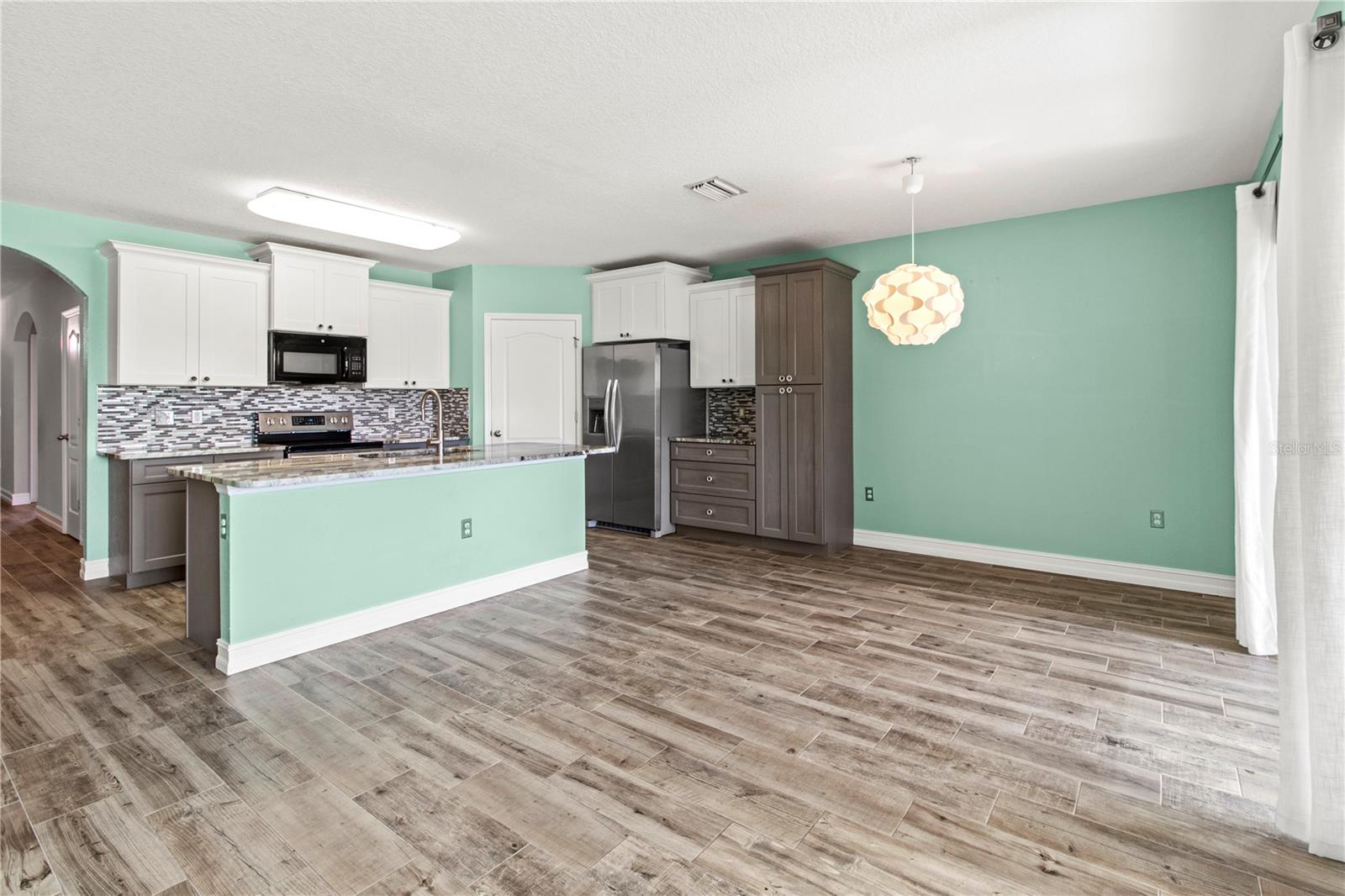 Image 10 of 42 For 3830 Willow Walk Drive