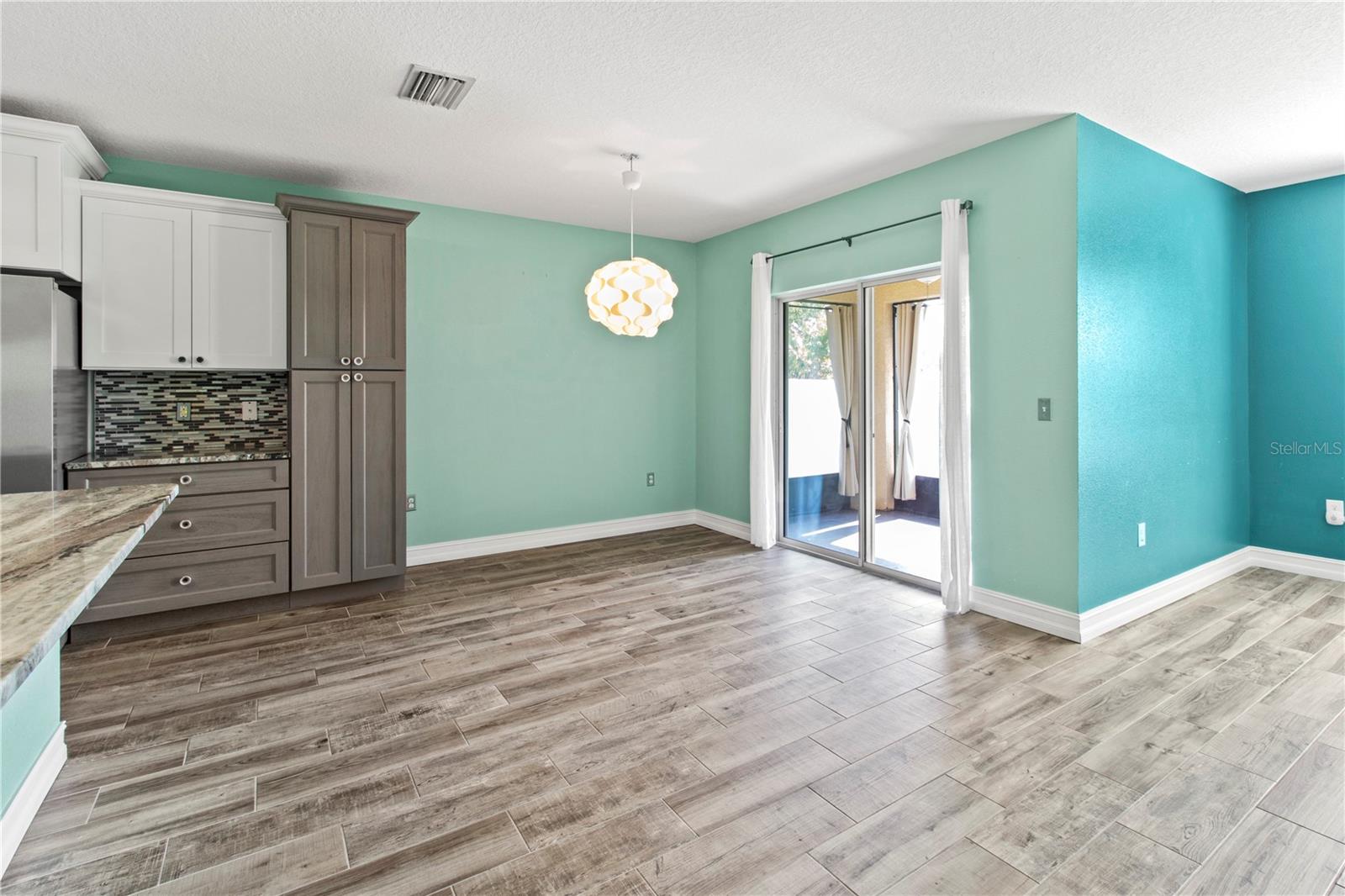 Image 12 of 42 For 3830 Willow Walk Drive