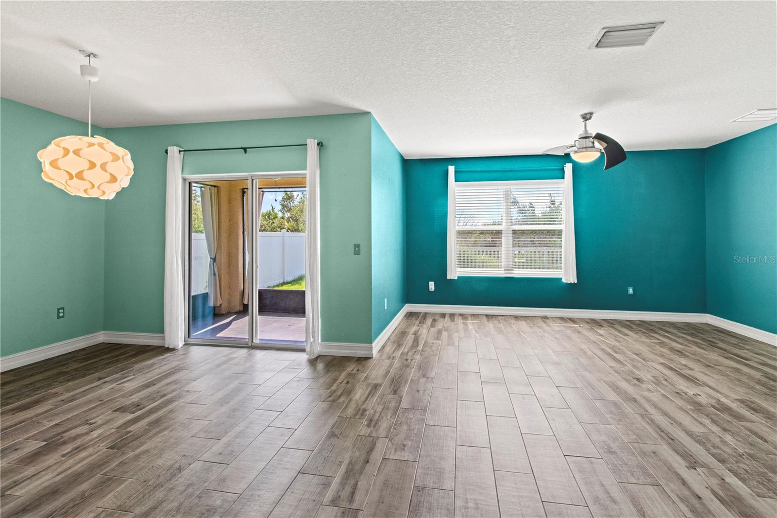 Image 14 of 42 For 3830 Willow Walk Drive