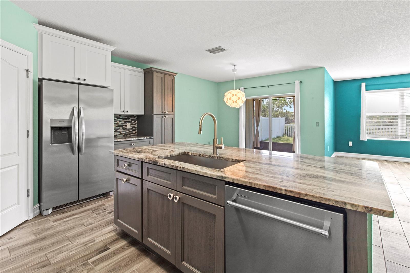 Image 7 of 42 For 3830 Willow Walk Drive