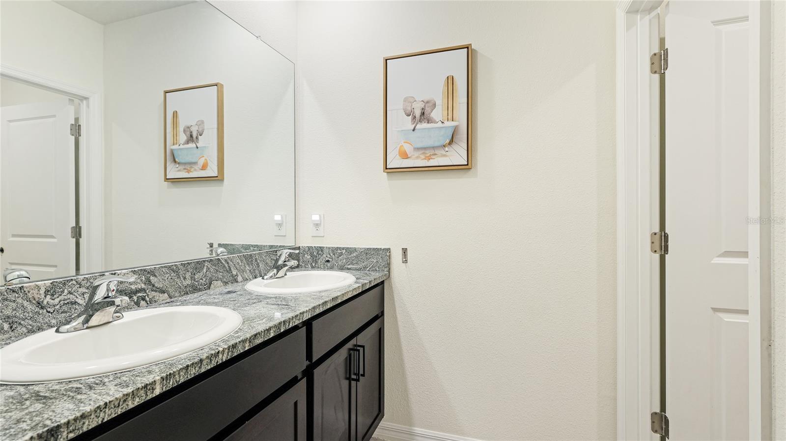 Image 45 of 67 For 2118 Grand Flora Trail
