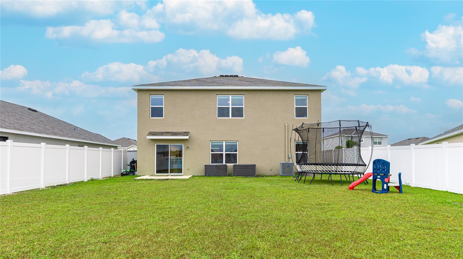 Image 56 of 67 For 2118 Grand Flora Trail