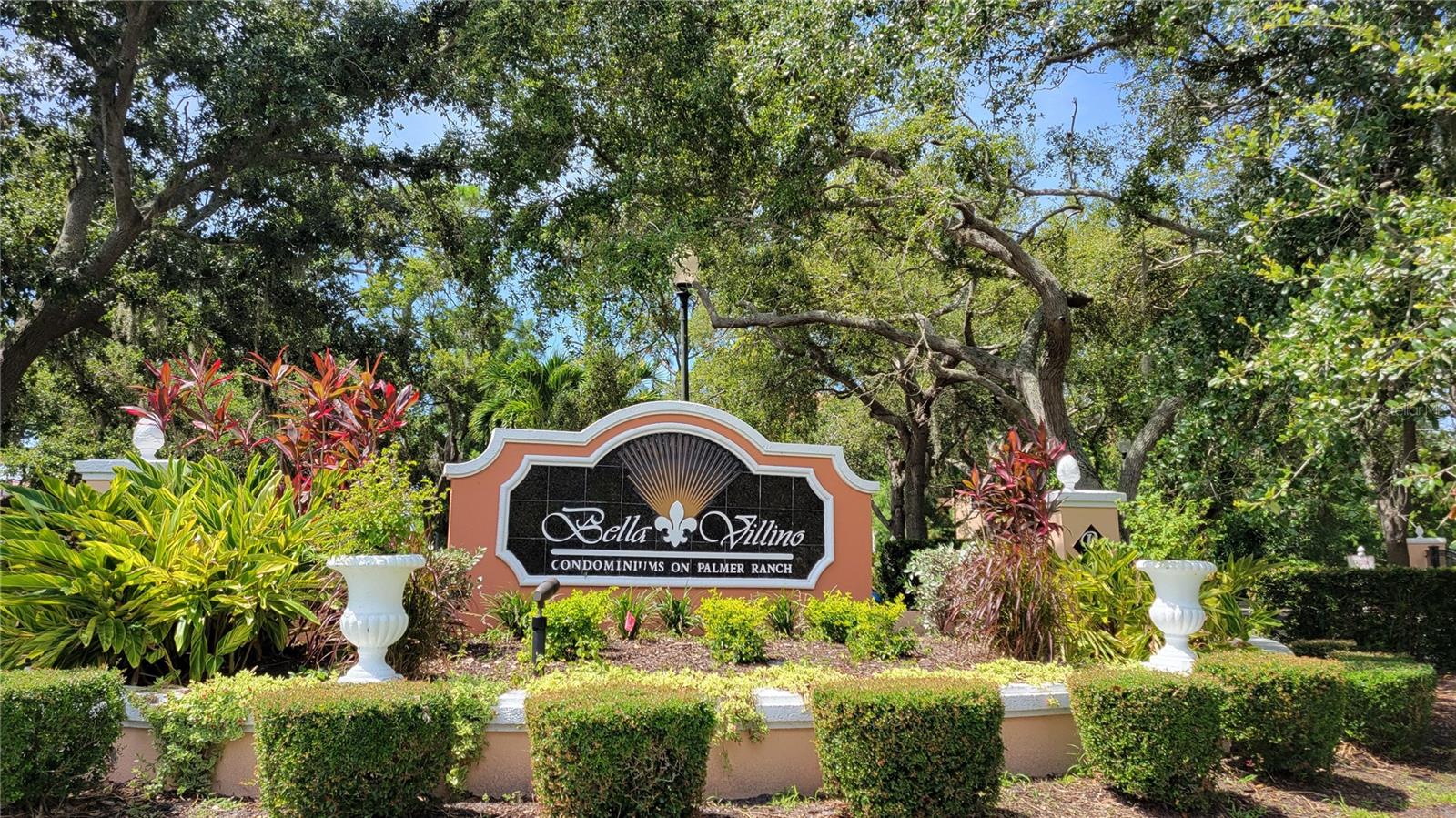 Image 42 of 66 For 4126 Central Sarasota Parkway 2011