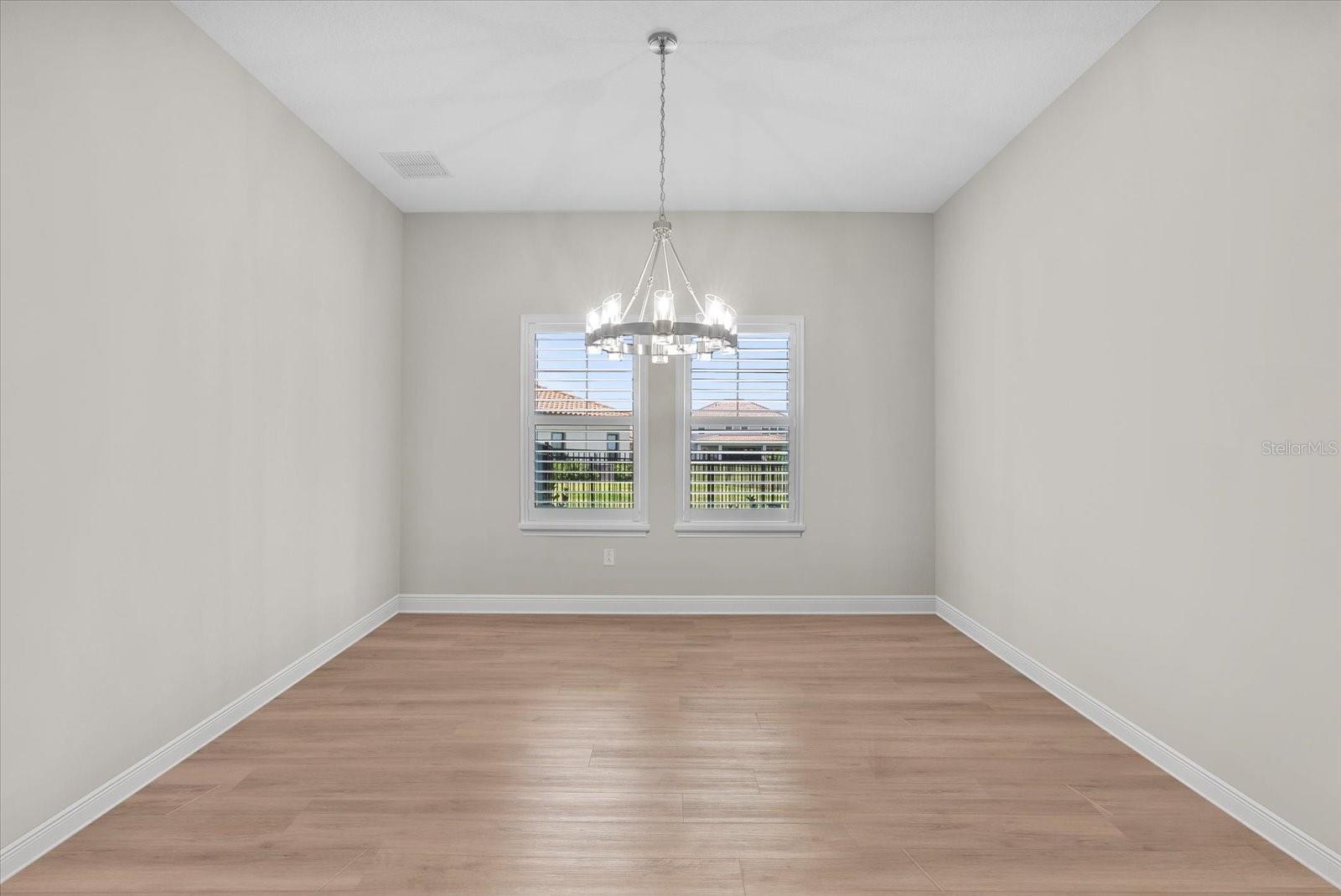 Image 5 of 61 For 8206 Rushton Place