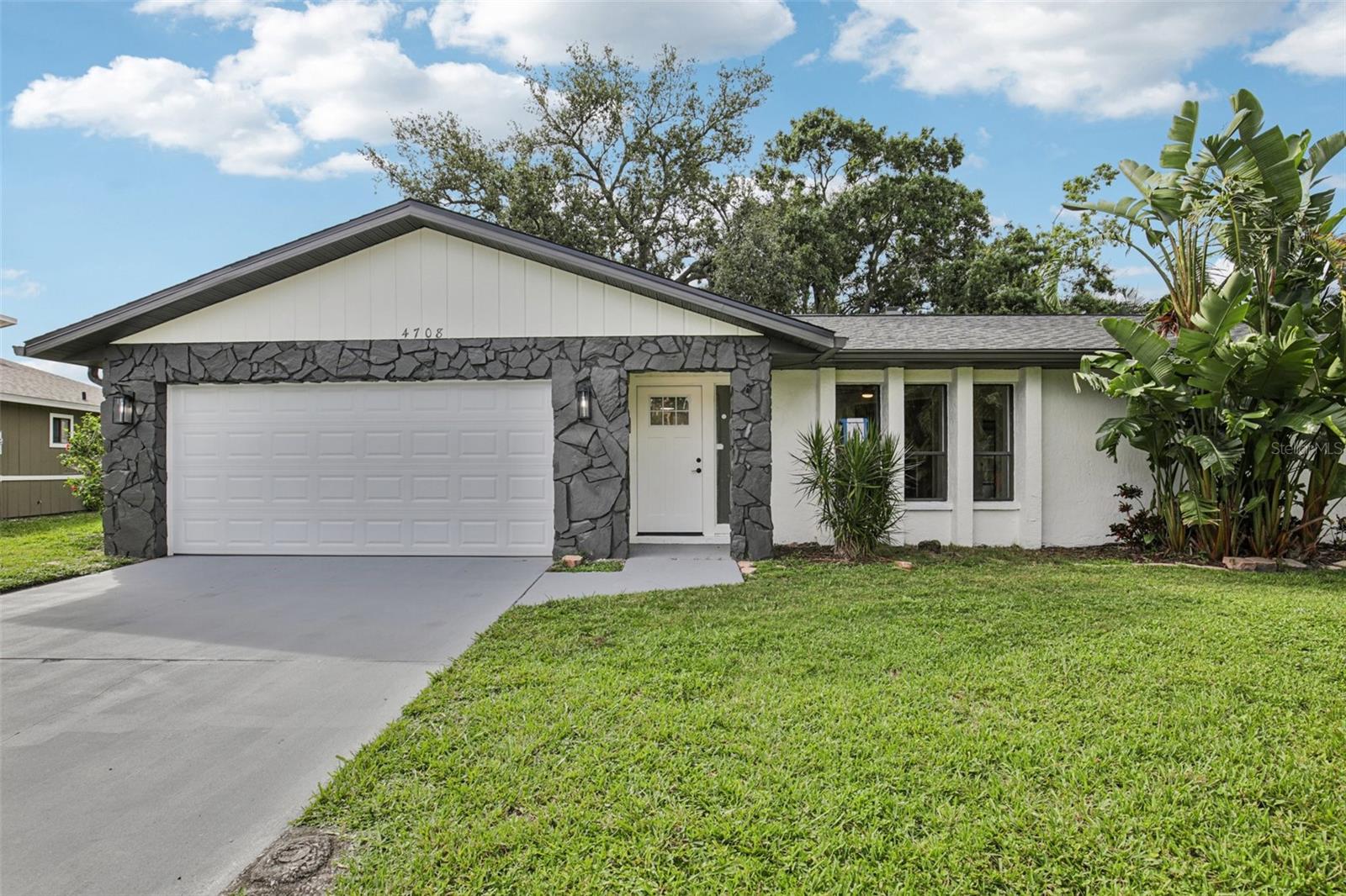 Details for 4708 36th Avenue W, BRADENTON, FL 34209