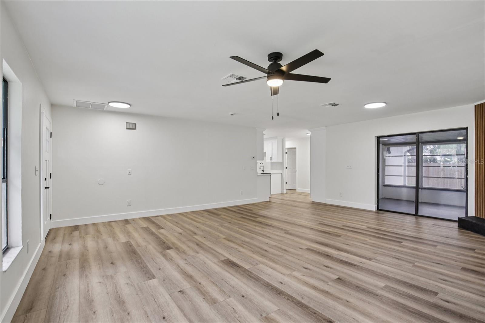 Image 5 of 15 For 4708 36th Avenue W