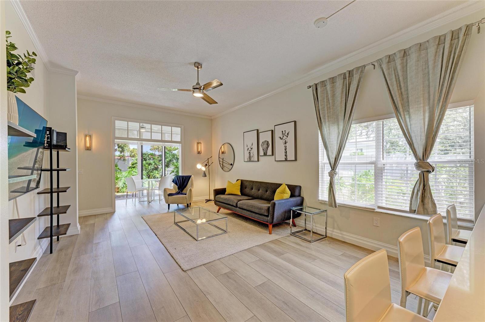 Image 16 of 49 For 3605 54th Drive W 101