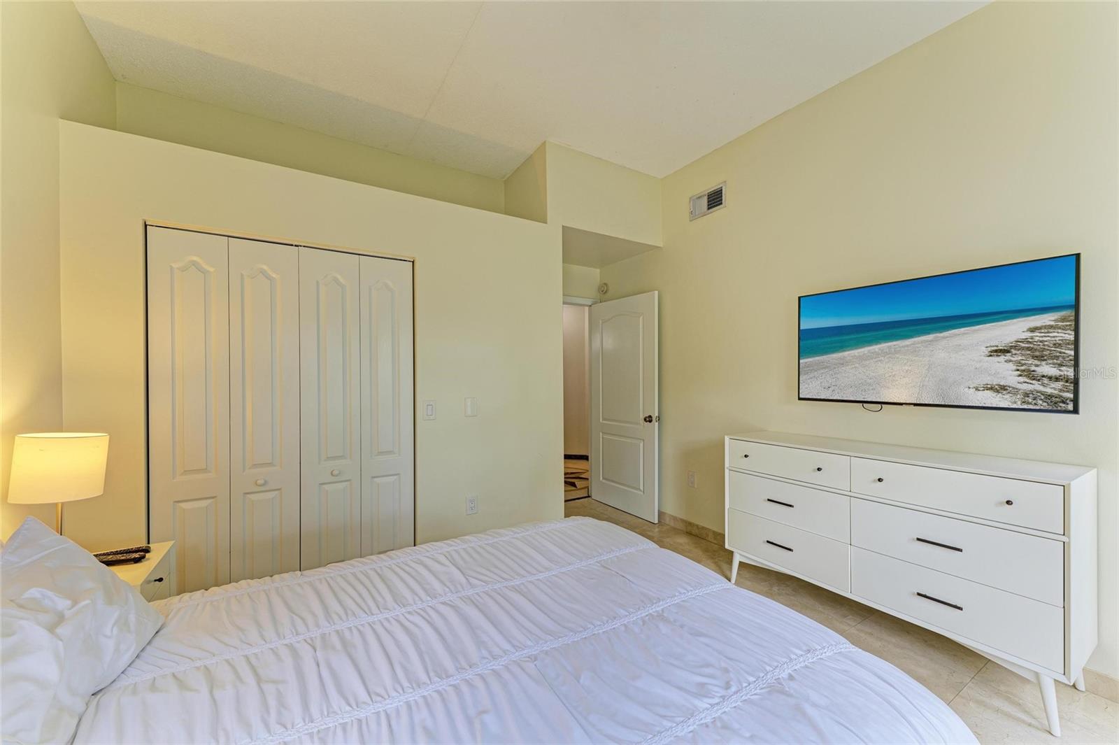 Image 40 of 49 For 3605 54th Drive W 101