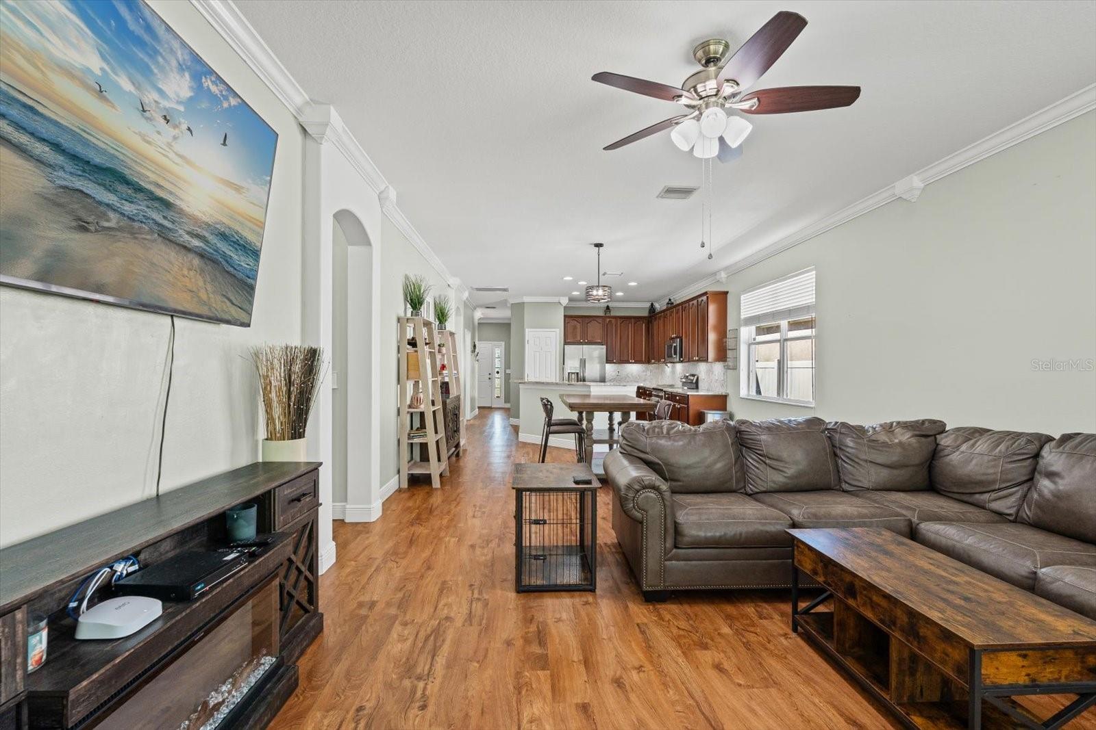 Image 14 of 41 For 10315 Celtic Ash Drive
