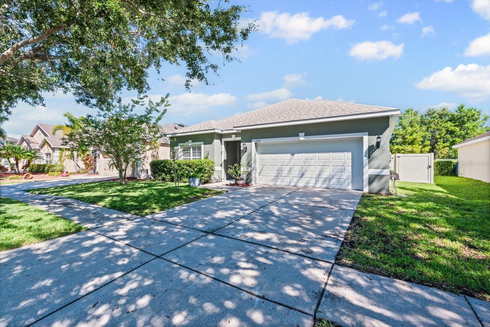 Image 3 of 41 For 10315 Celtic Ash Drive