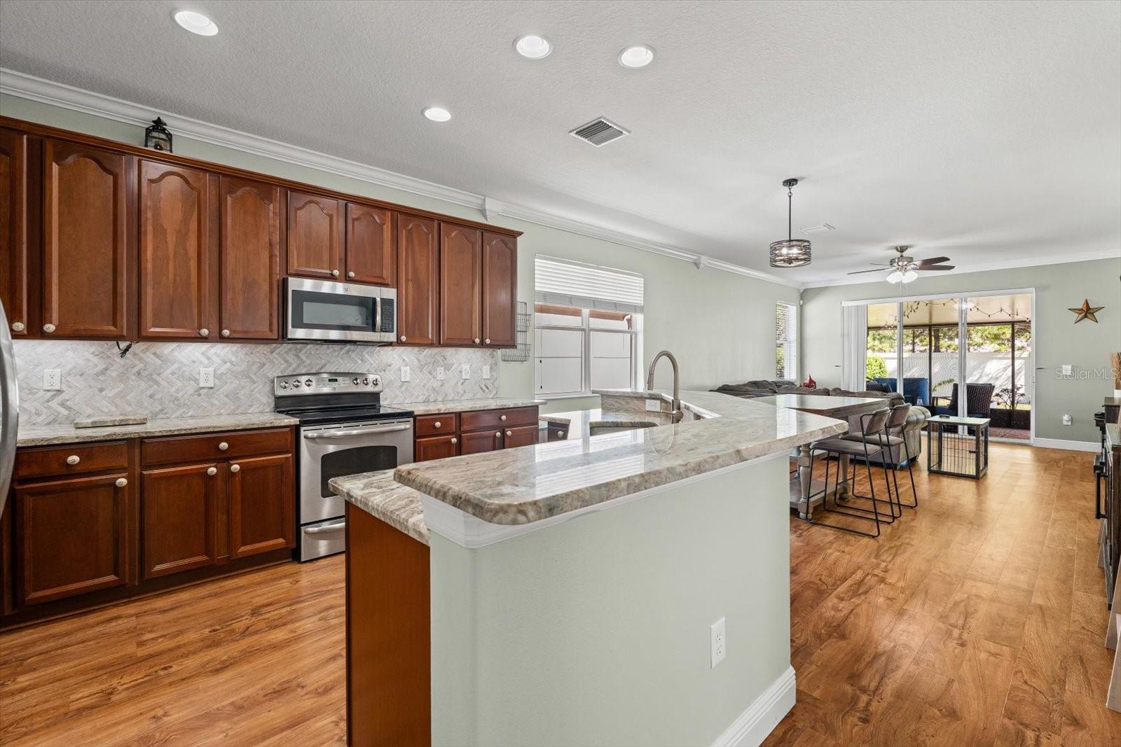 Image 7 of 41 For 10315 Celtic Ash Drive