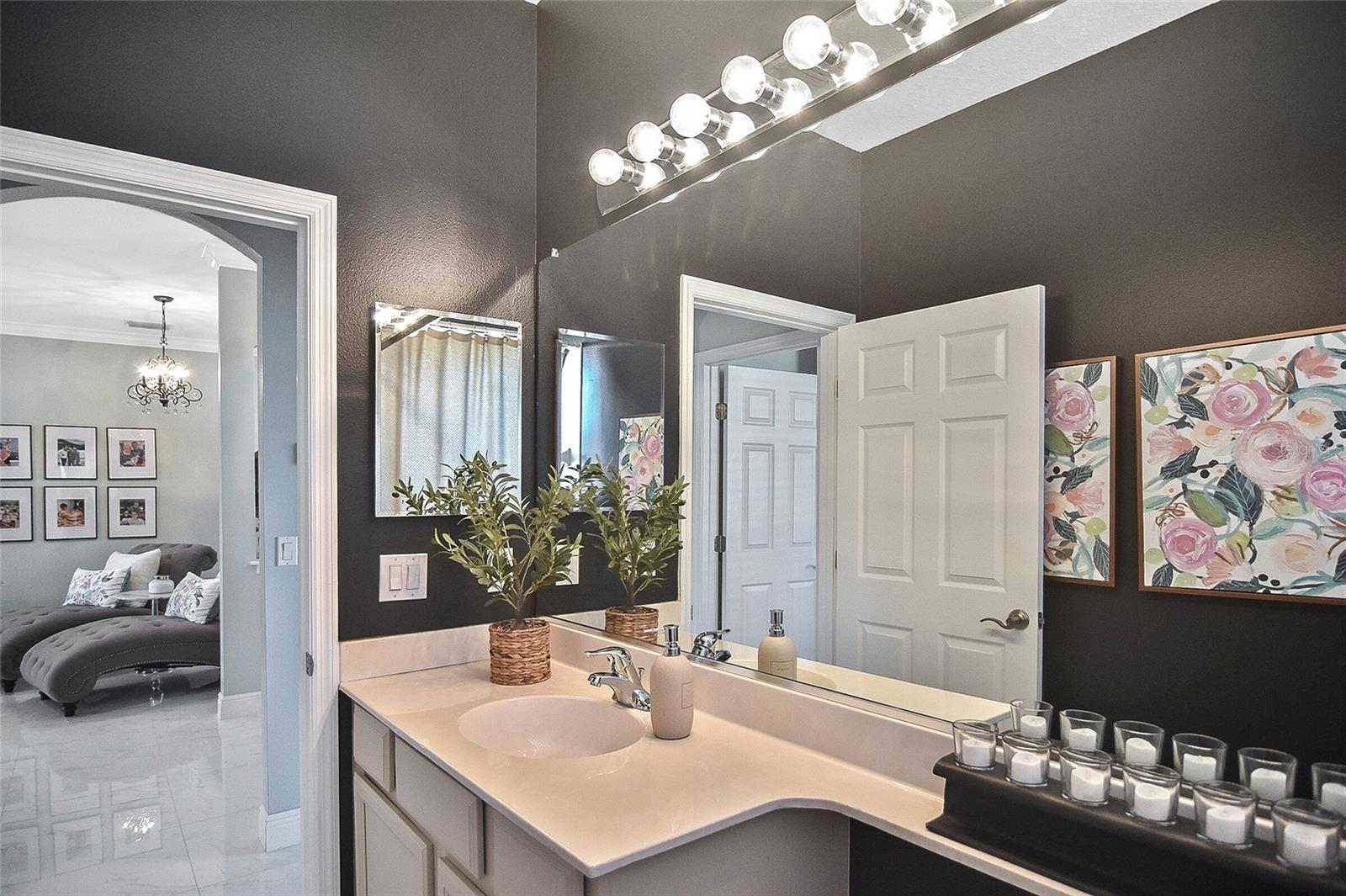 Image 15 of 65 For 1711 Pinyon Pine Drive