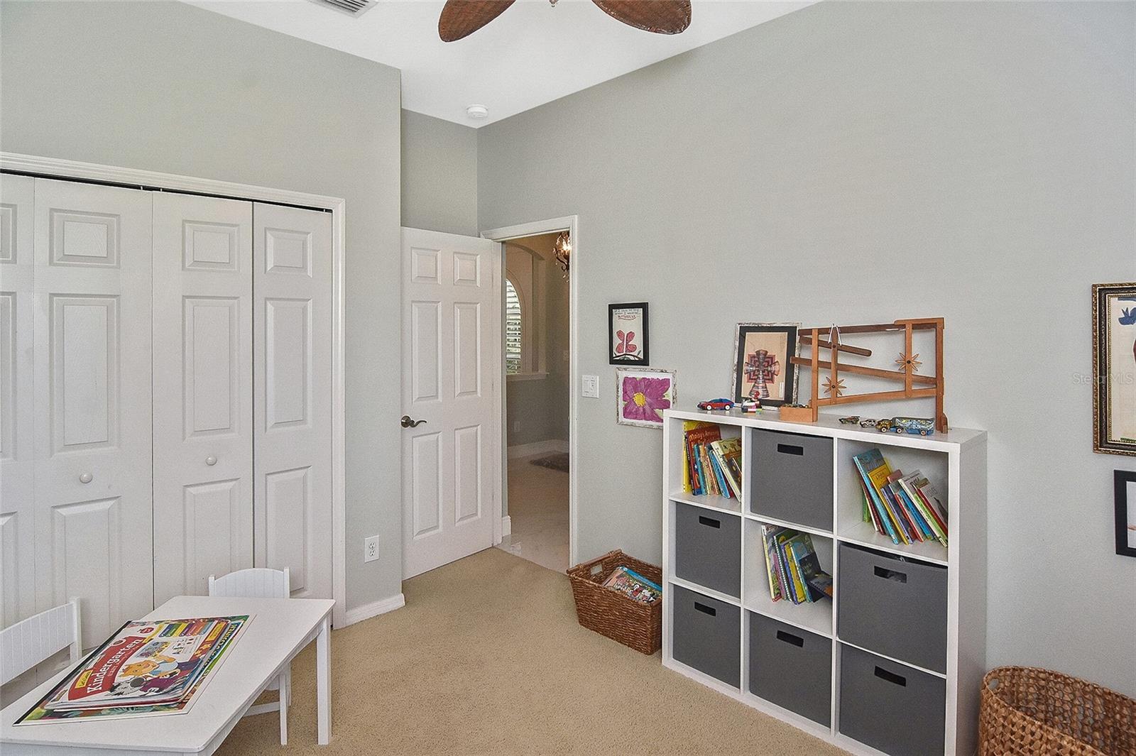 Image 18 of 65 For 1711 Pinyon Pine Drive
