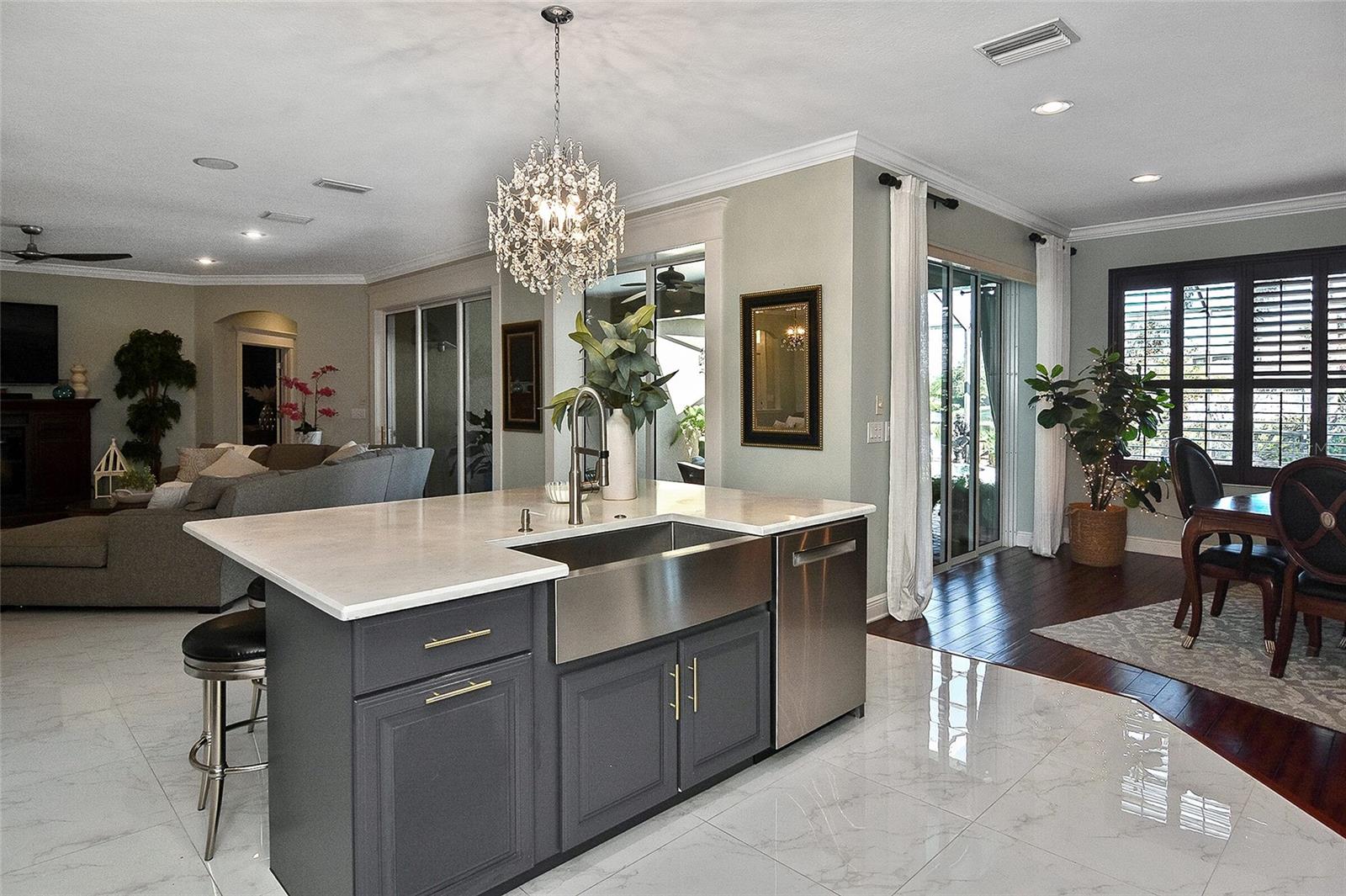 Image 38 of 65 For 1711 Pinyon Pine Drive