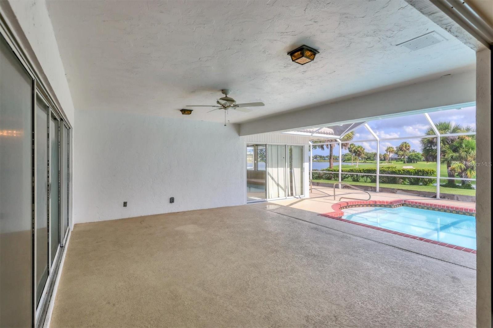 Image 22 of 34 For 3785 Torrey Pines Boulevard