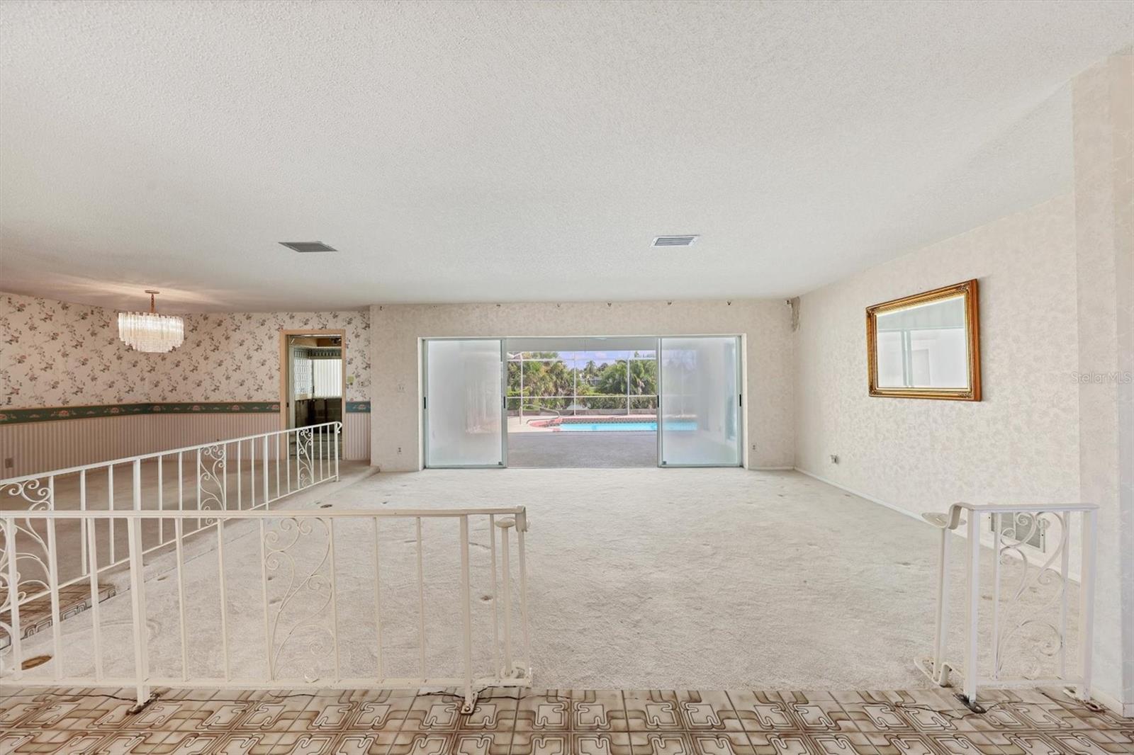 Image 5 of 34 For 3785 Torrey Pines Boulevard