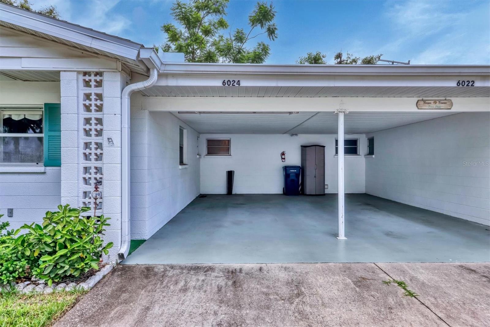 Image 3 of 30 For 6024 Hibiscus Drive