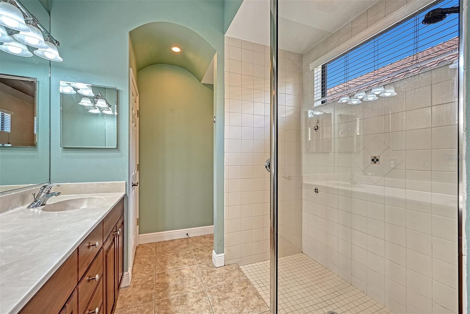 Image 20 of 42 For 11409 Hawick Place