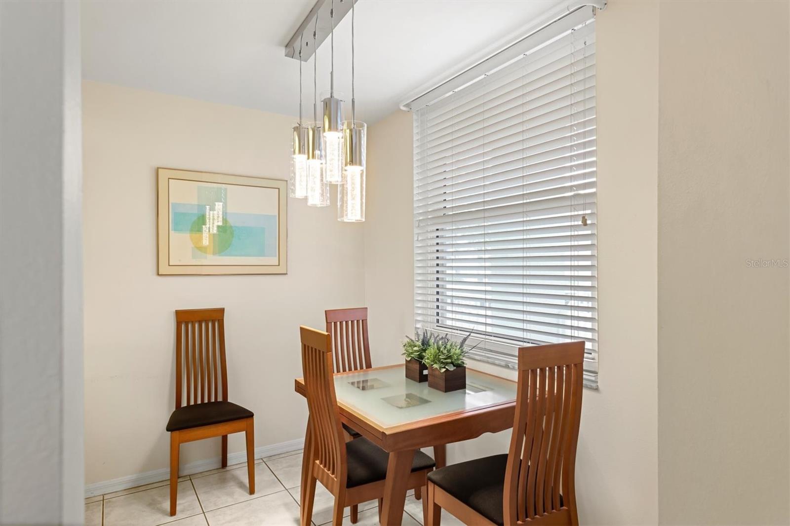 Image 18 of 71 For 8750 Olde Hickory Avenue 9209