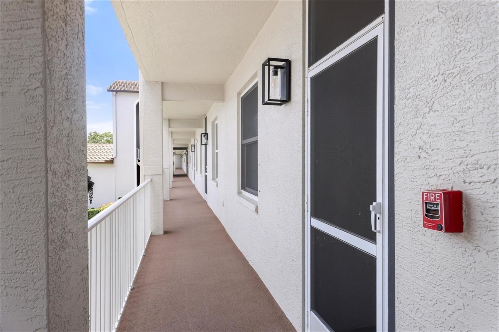 Image 3 of 71 For 8750 Olde Hickory Avenue 9209