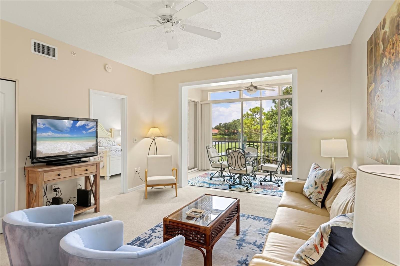 Image 7 of 71 For 8750 Olde Hickory Avenue 9209