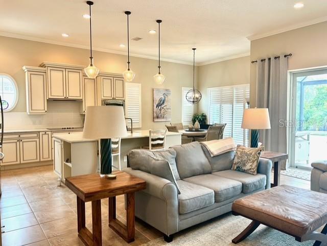 Image 3 of 25 For 5014 Tobermory Way