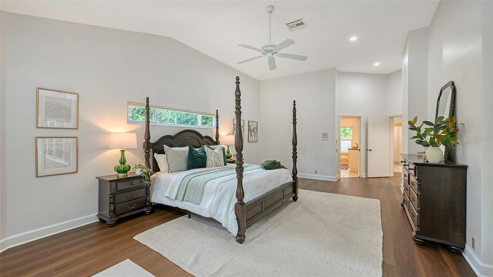 Image 41 of 89 For 7729 Red Cedar Lane