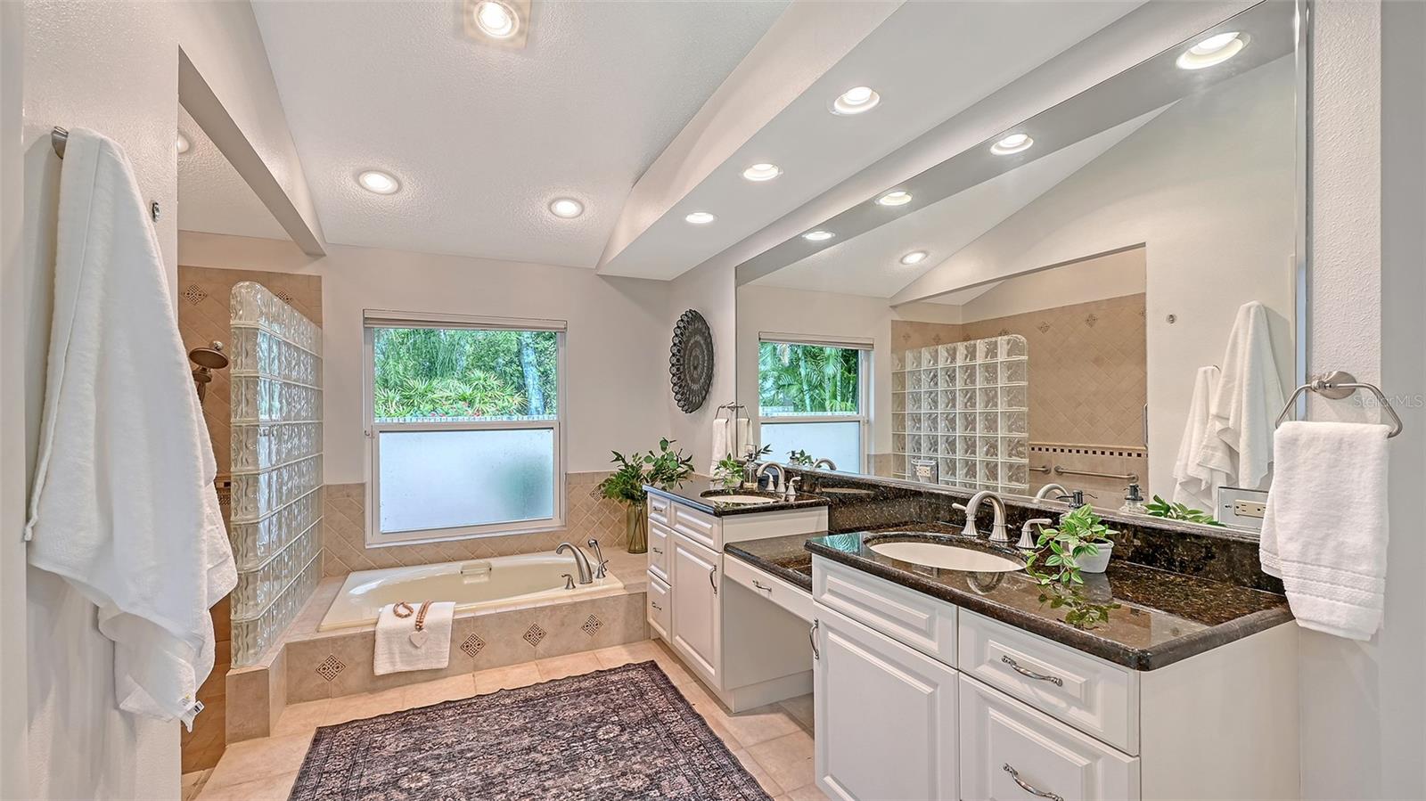 Image 42 of 89 For 7729 Red Cedar Lane