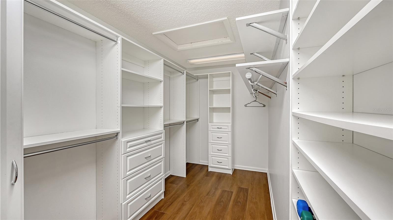 Image 45 of 89 For 7729 Red Cedar Lane