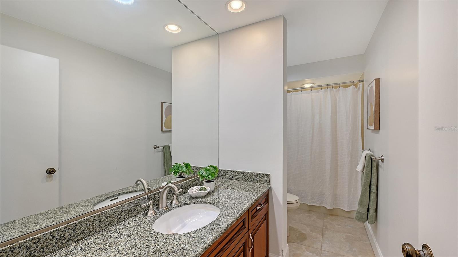 Image 48 of 89 For 7729 Red Cedar Lane