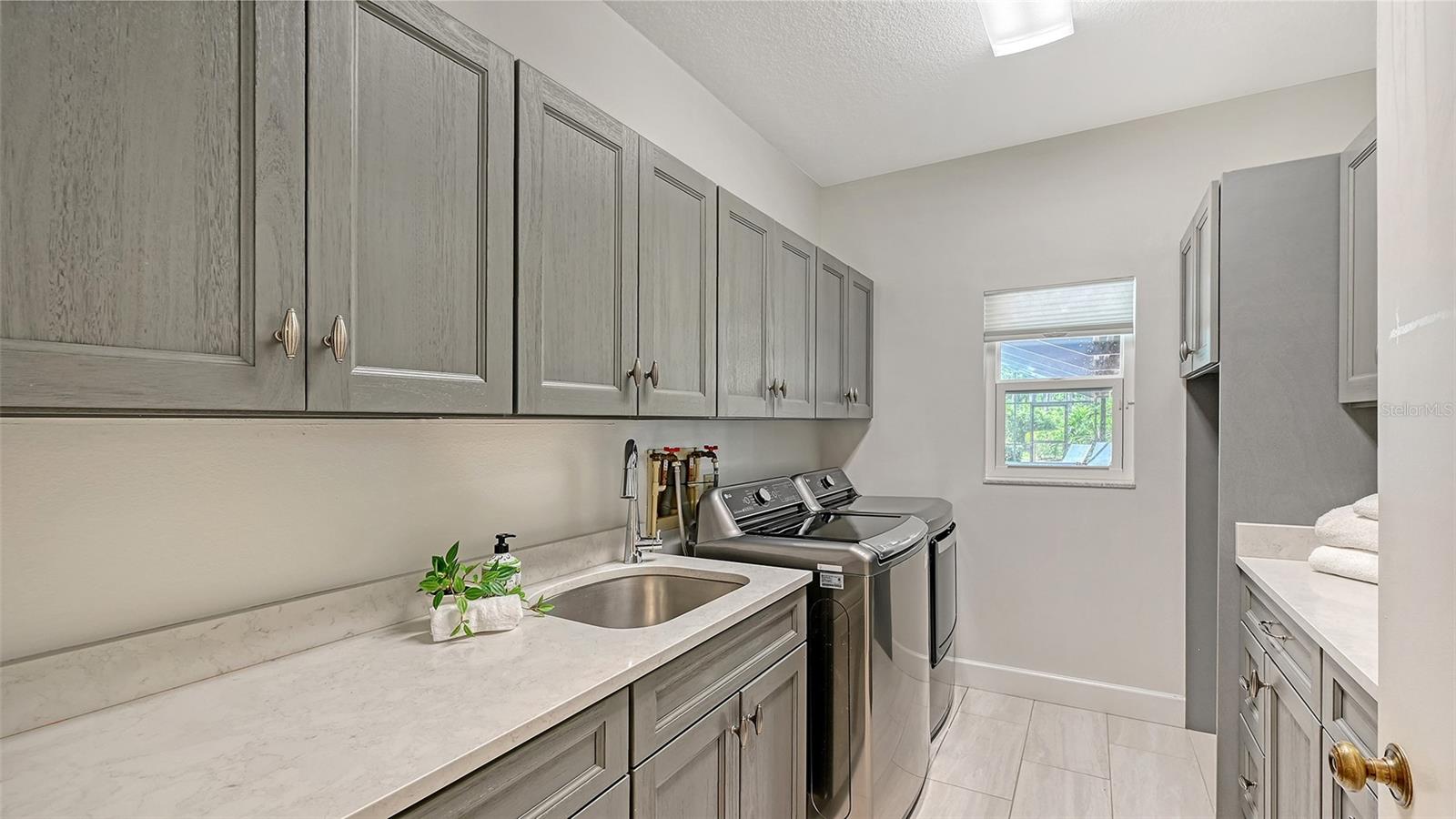 Image 67 of 89 For 7729 Red Cedar Lane