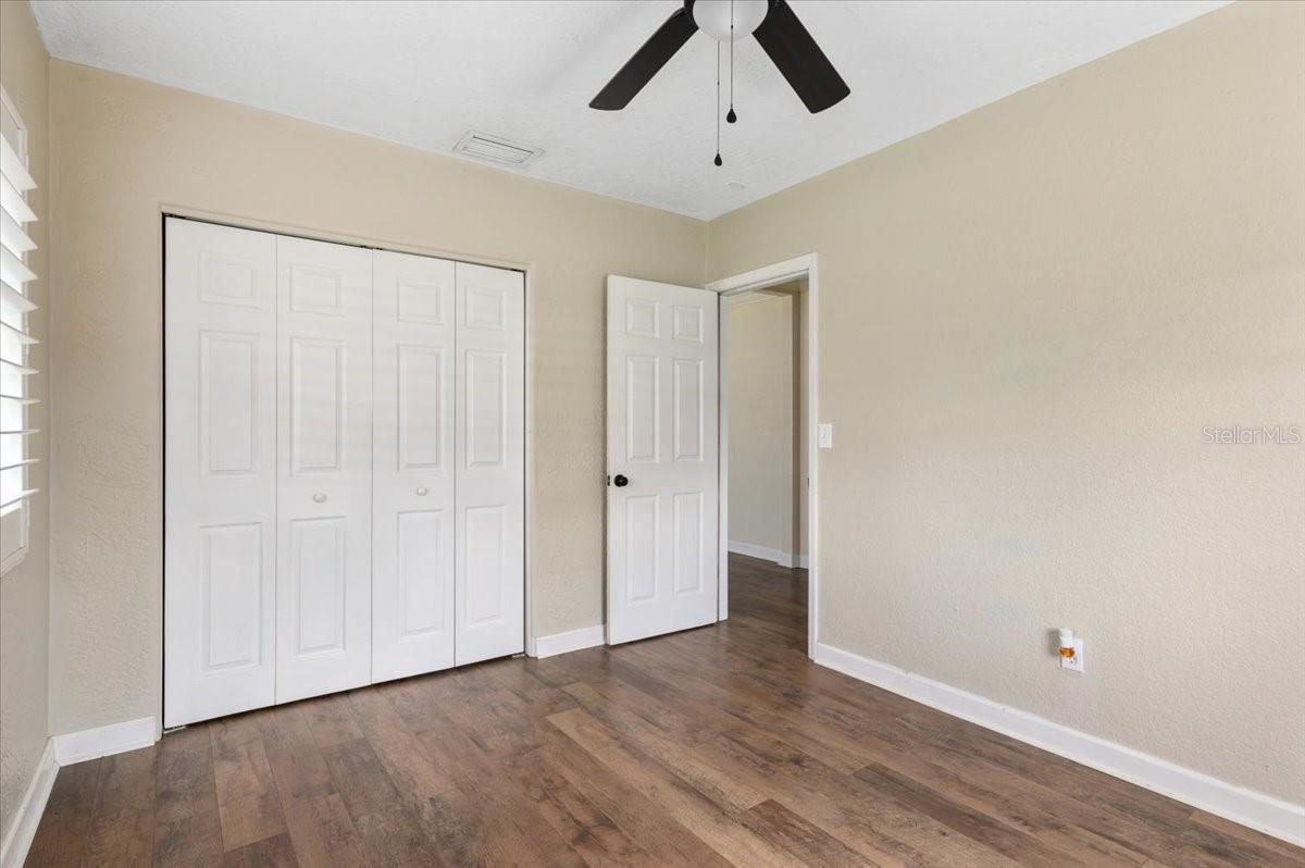 Image 14 of 51 For 3402 15th Avenue W