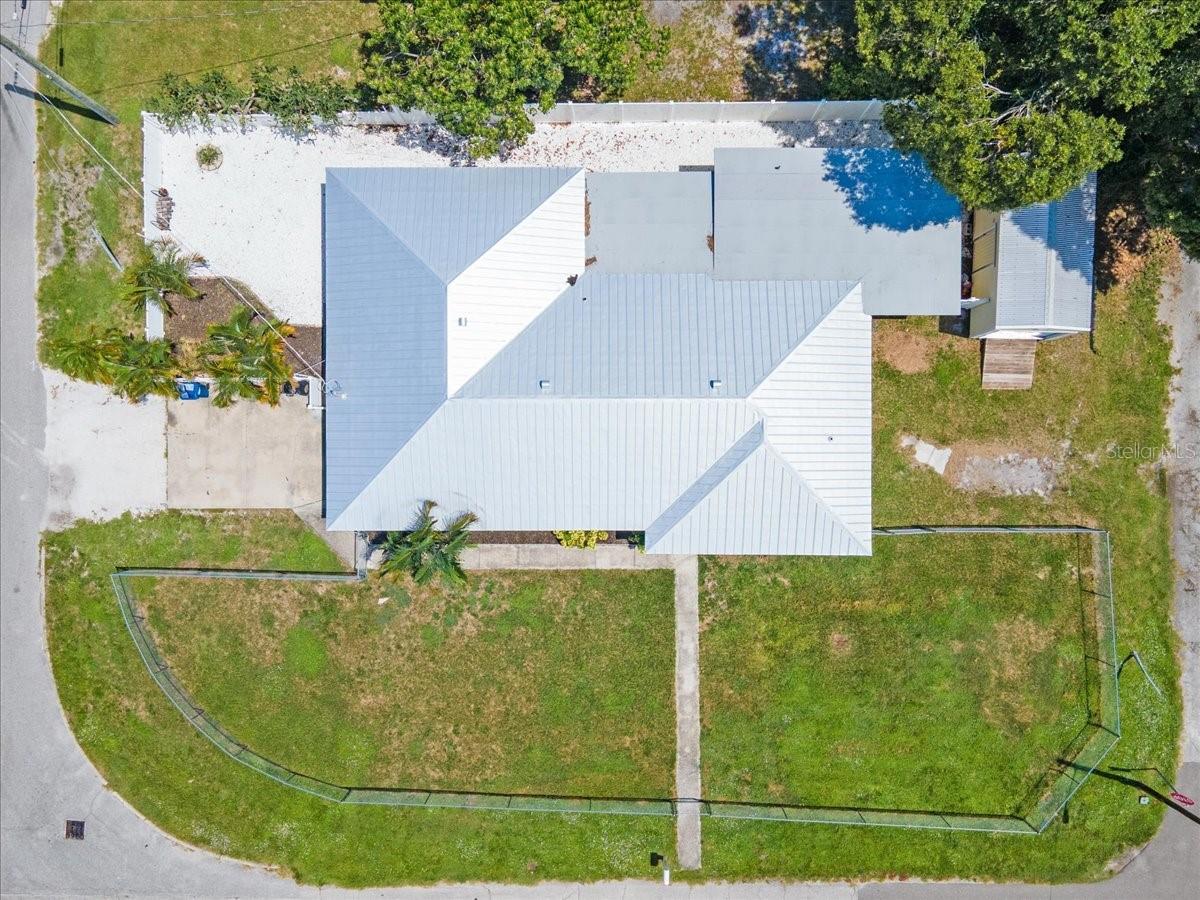 Image 40 of 51 For 3402 15th Avenue W