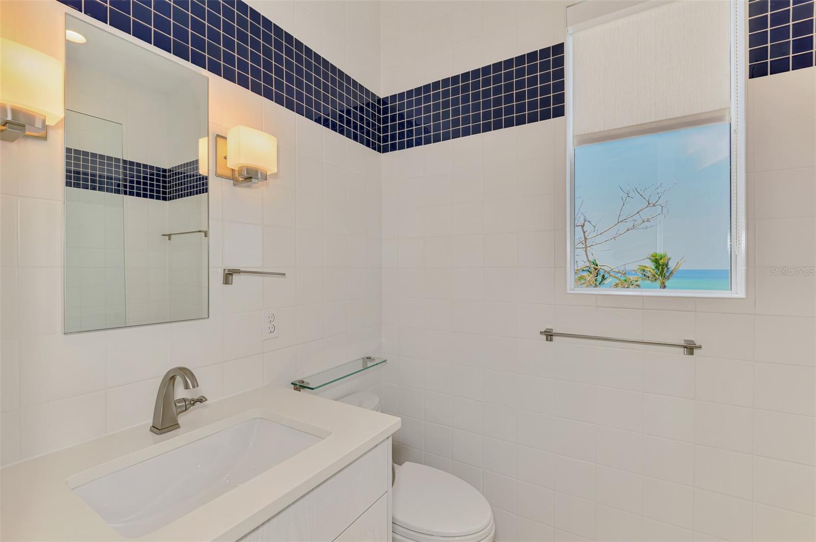 Image 32 of 43 For 7410 Manasota Key Road